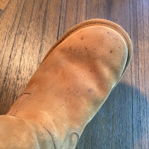 UGG Side Zip Sunset Suede Shearling Boots - Picture 8 of 11